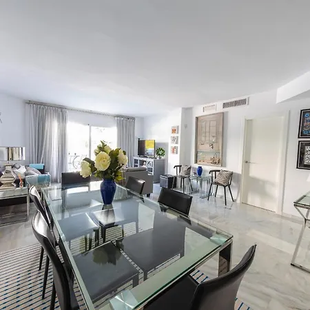 Stylish 3 Bedroom At The Heart Of Nueva Andalucia Close To Centro Plaza * Marbella