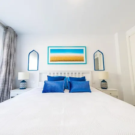 Apartment Stylish 3 Bedroom At The Heart Of Nueva Andalucia Close To Centro Plaza *